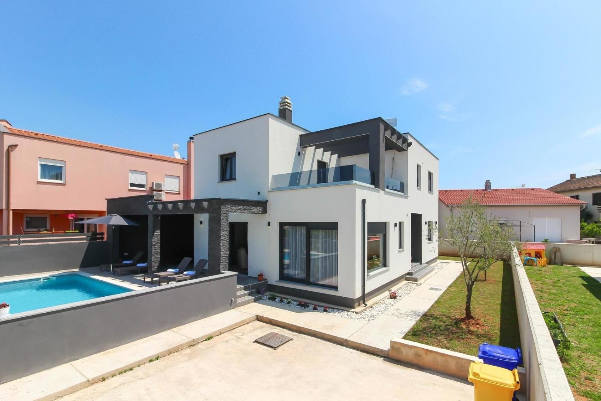 Ferienhaus Mit Privatpool Fuer 8 Personen Ca 170 Qm In Pula, Istrien Istrische Riviera
