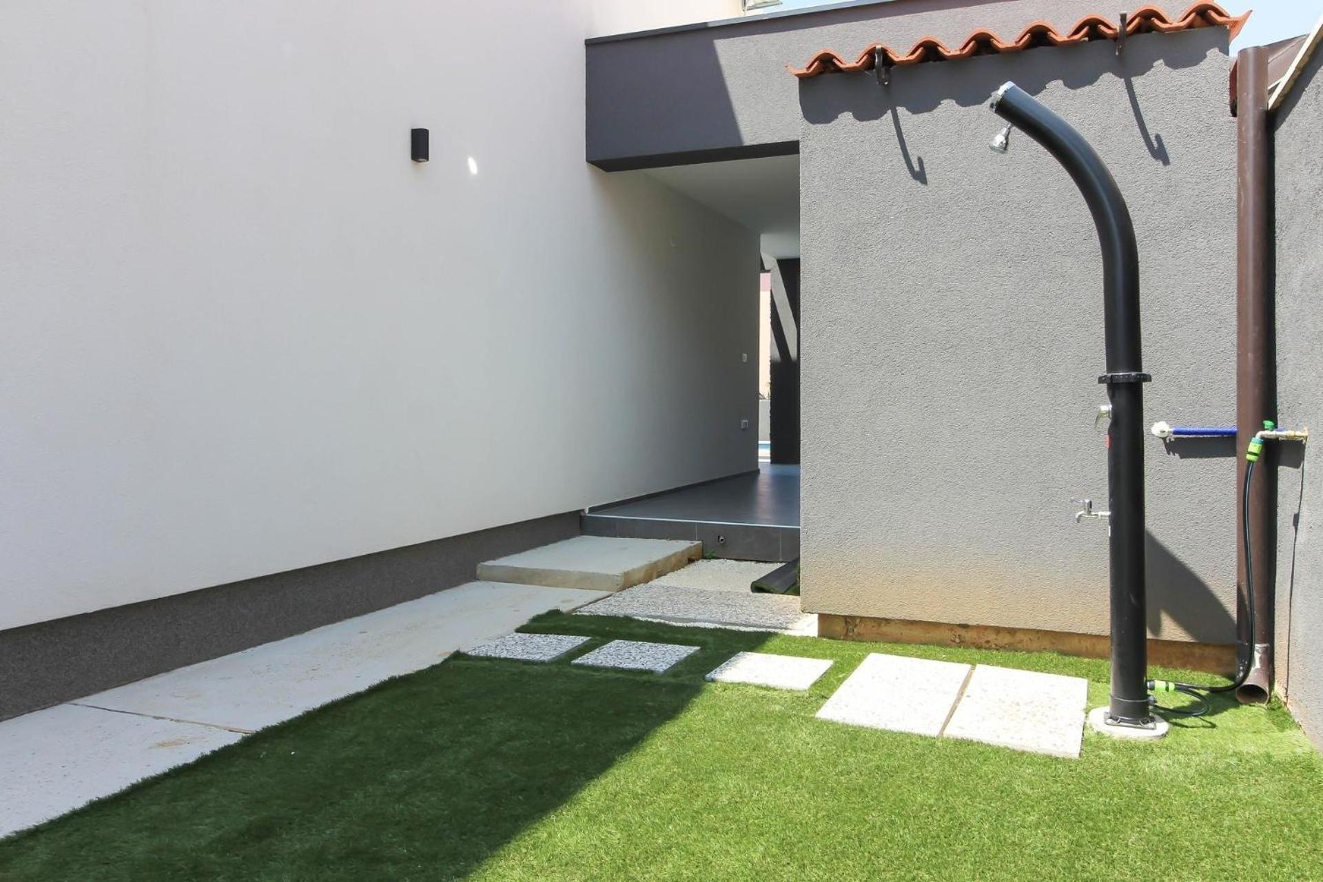 Mit Privatpool Fuer 8 Personen Ca 170 Qm In Pula, Istrien Istrische Riviera Ferienhaus